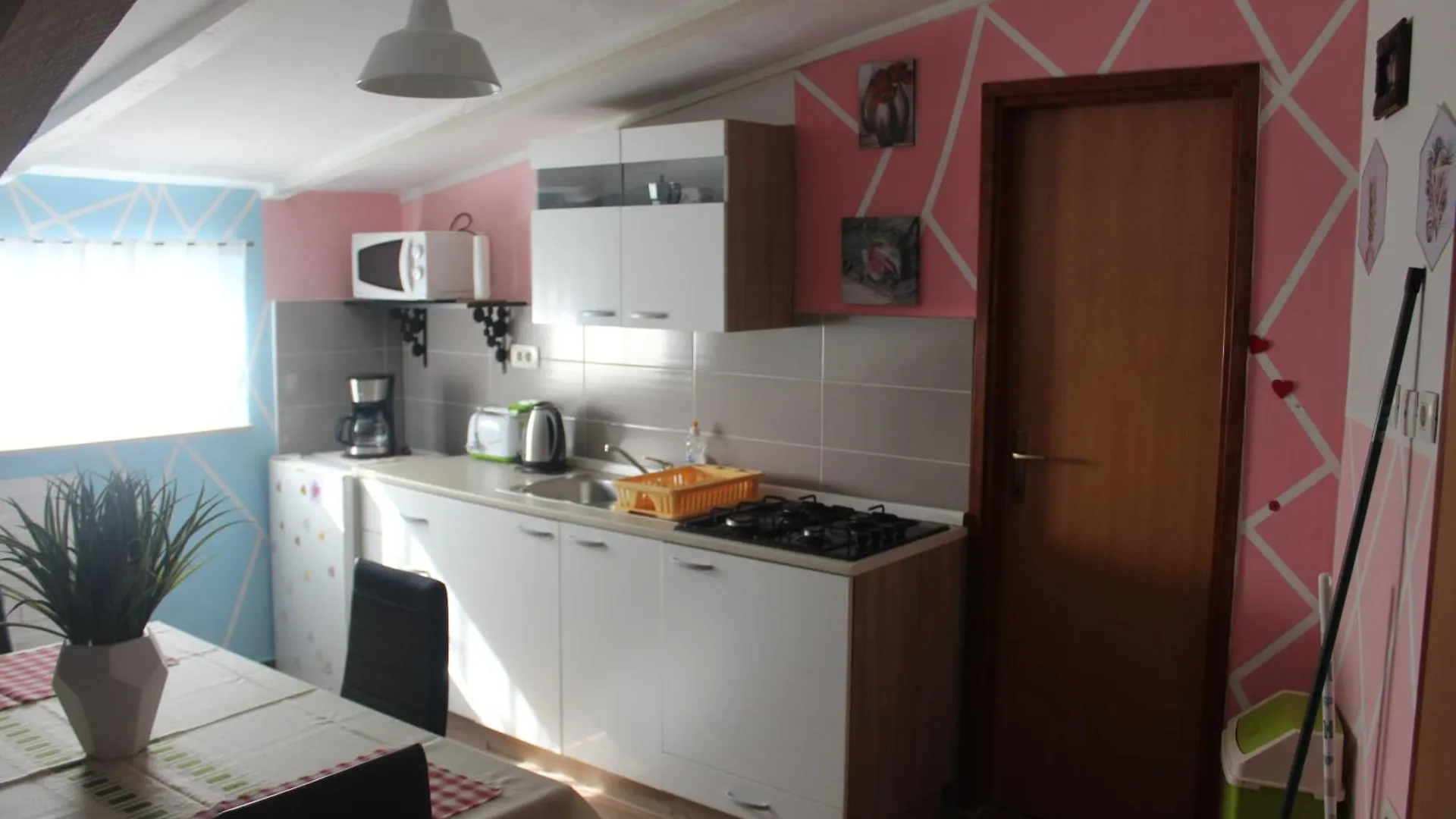 Apartmani Matija 오파티아 아파트